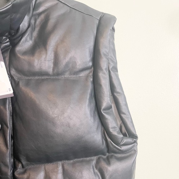 Blank NYC green Quilted Puffer Vest vegan leather womens Size XS - Picture 10 of 11